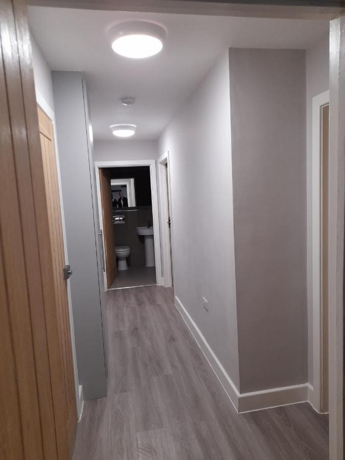 Apartments Heathrow - Hounslow Cranford Buitenkant foto